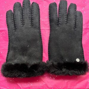 UGG Shearling Sheepskin Gloves
